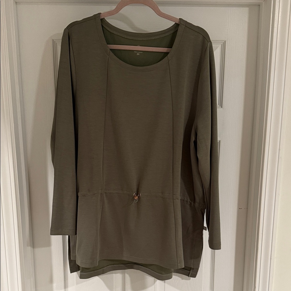 T by Talbots top with cinched waist